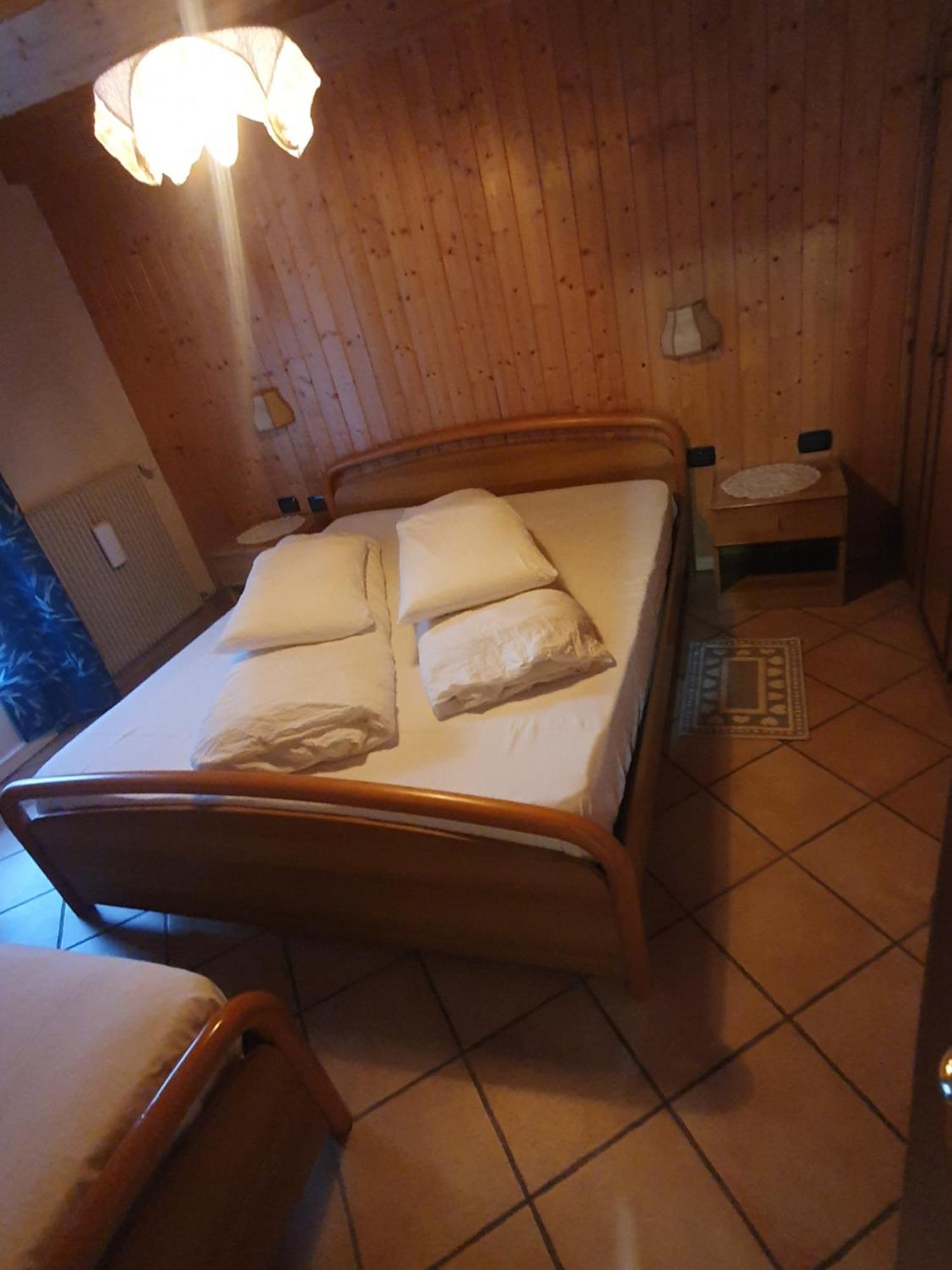 Casa Claudio-Appartamenti In Centro Campitello di Fassa Exterior photo